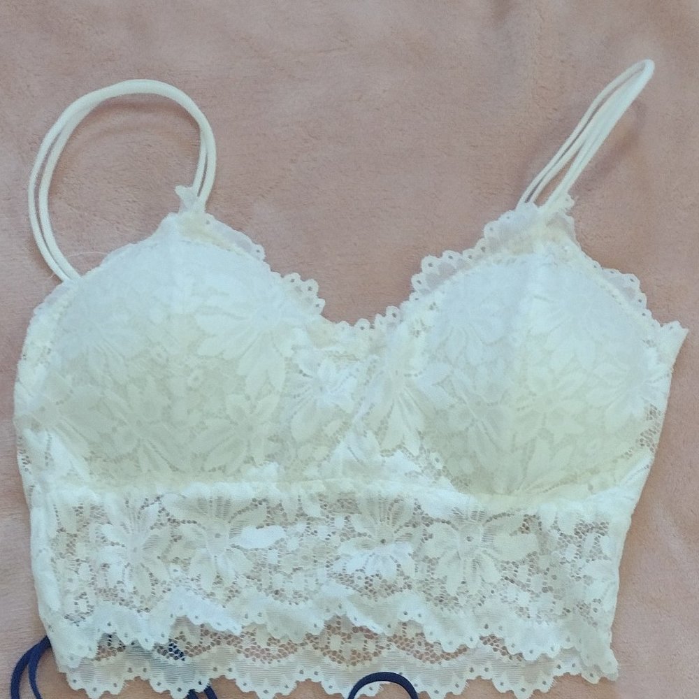 Lacey bralette